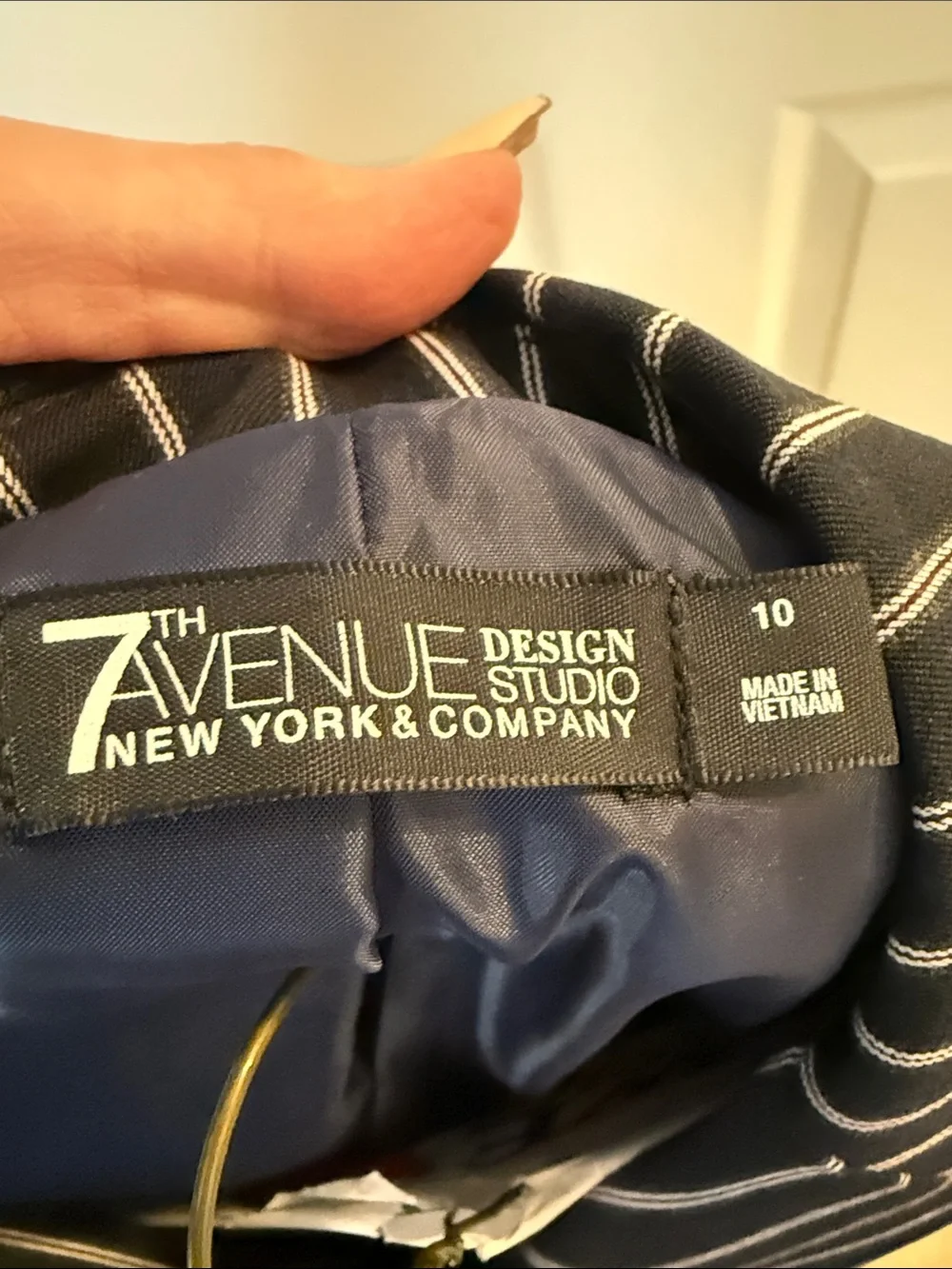 New York & Company Black Pinstripe Women's Blazer - Picture 7 of 7